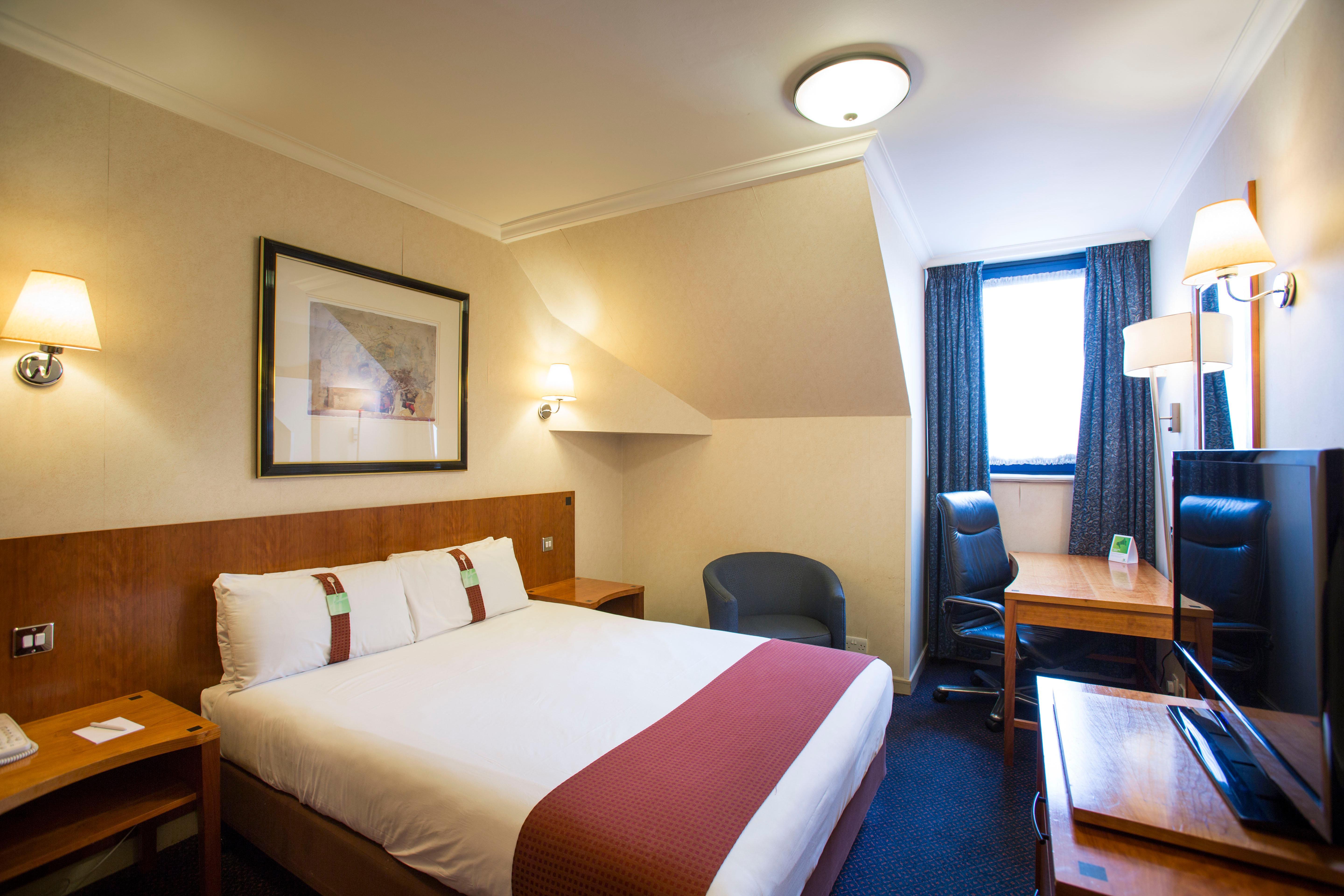 Holiday Inn Luton South - M1, Junction 9, An Ihg Hotel מראה חיצוני תמונה