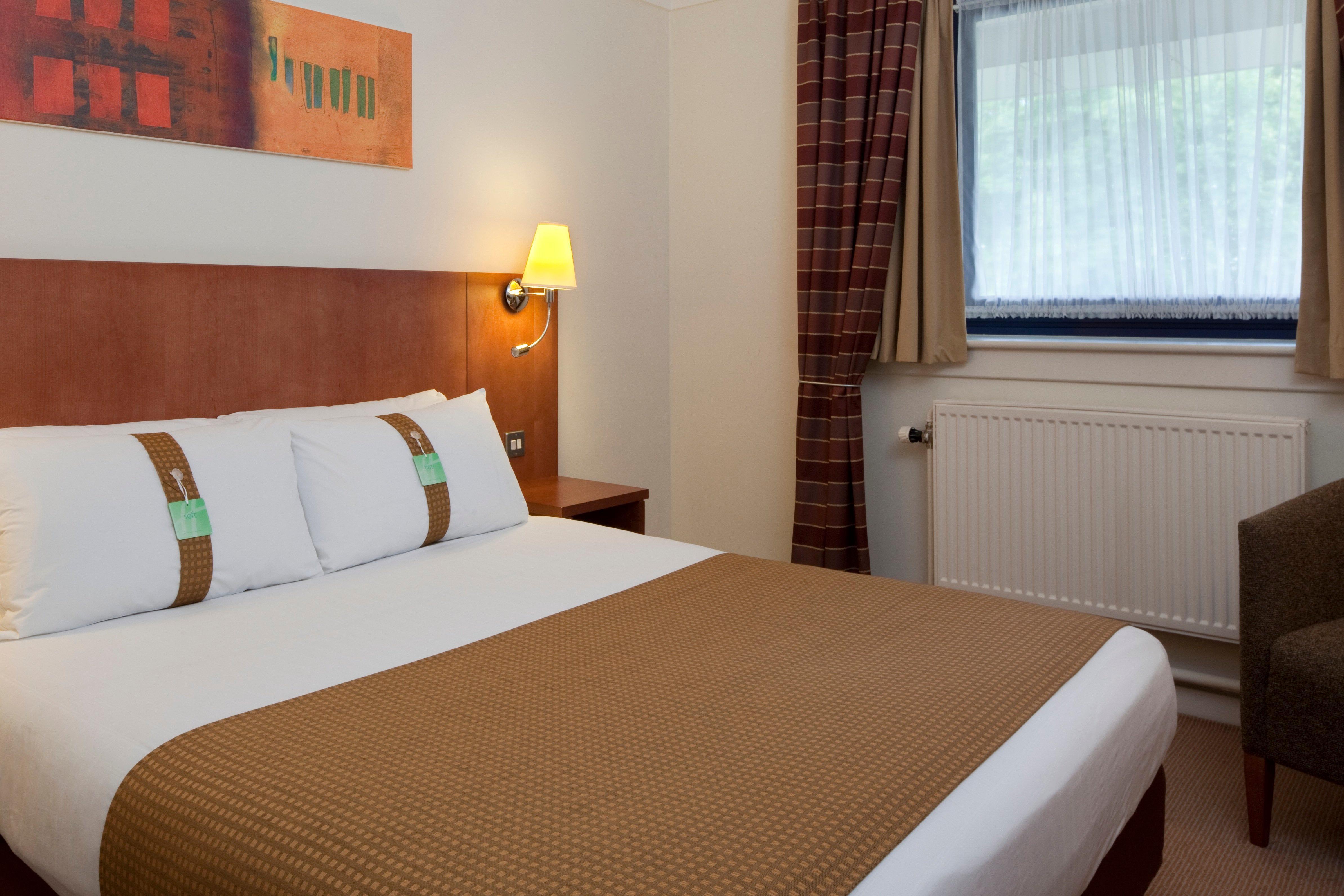 Holiday Inn Luton South - M1, Junction 9, An Ihg Hotel מראה חיצוני תמונה