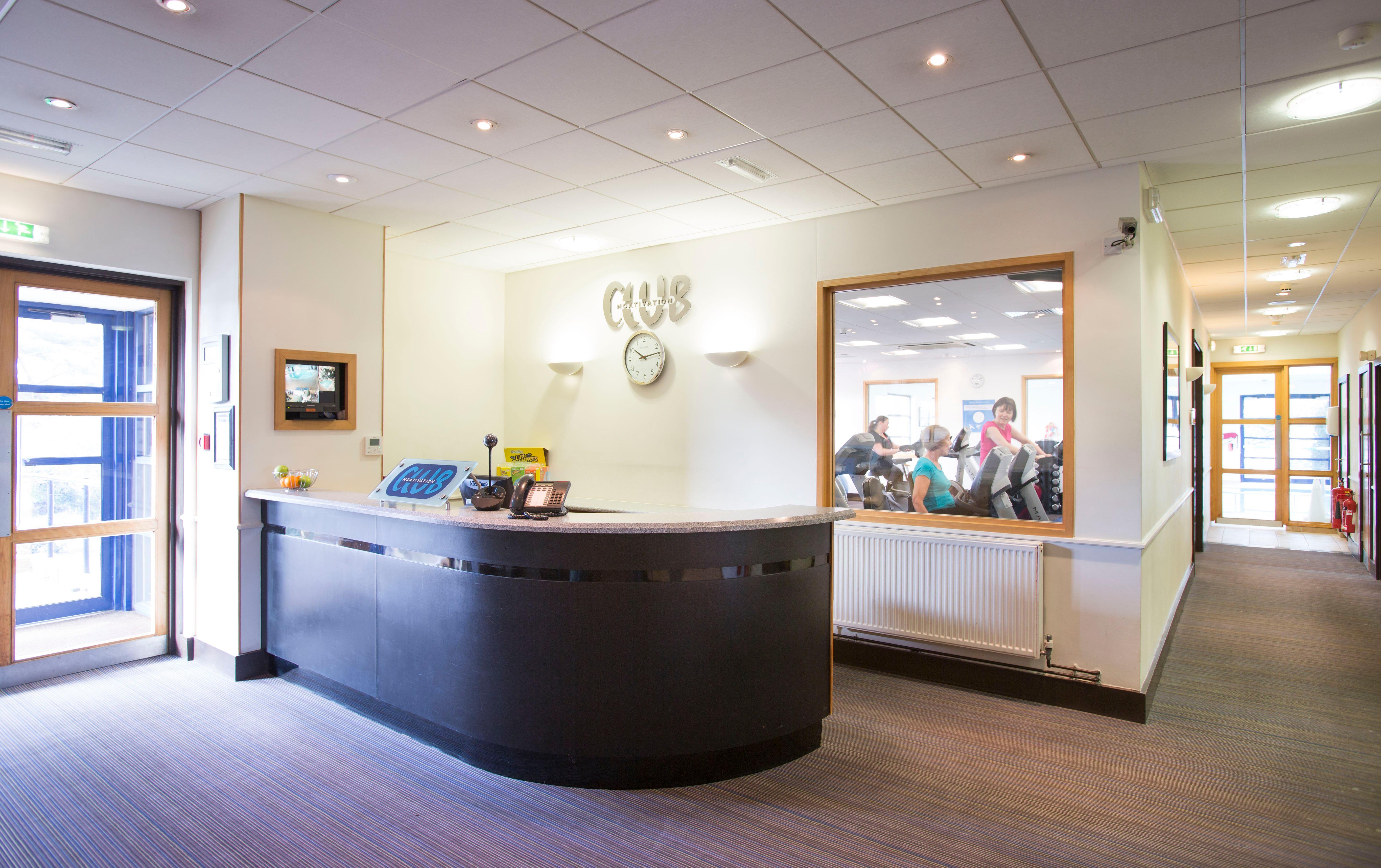 Holiday Inn Luton South - M1, Junction 9, An Ihg Hotel מראה חיצוני תמונה