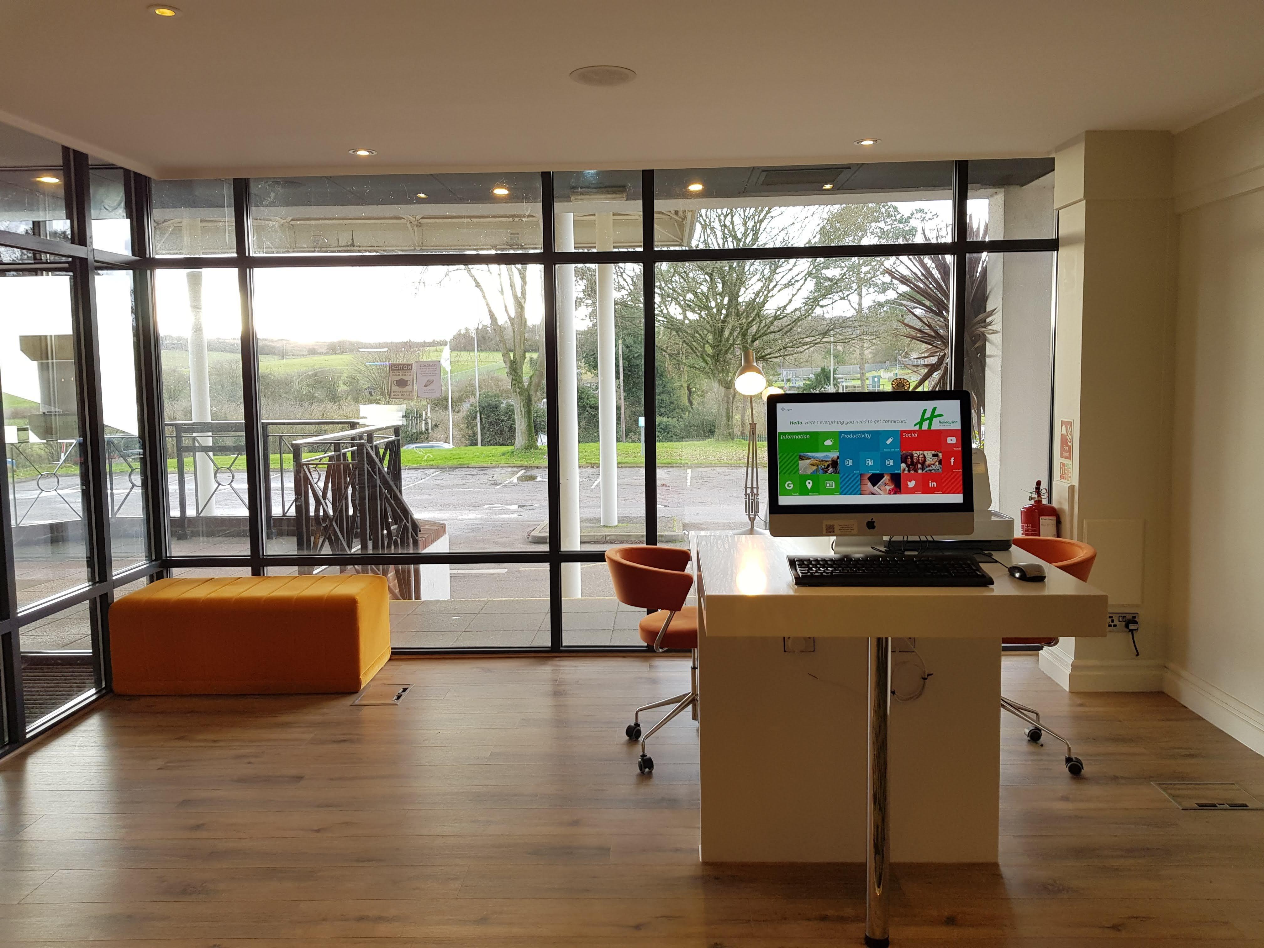 Holiday Inn Luton South - M1, Junction 9, An Ihg Hotel מראה חיצוני תמונה