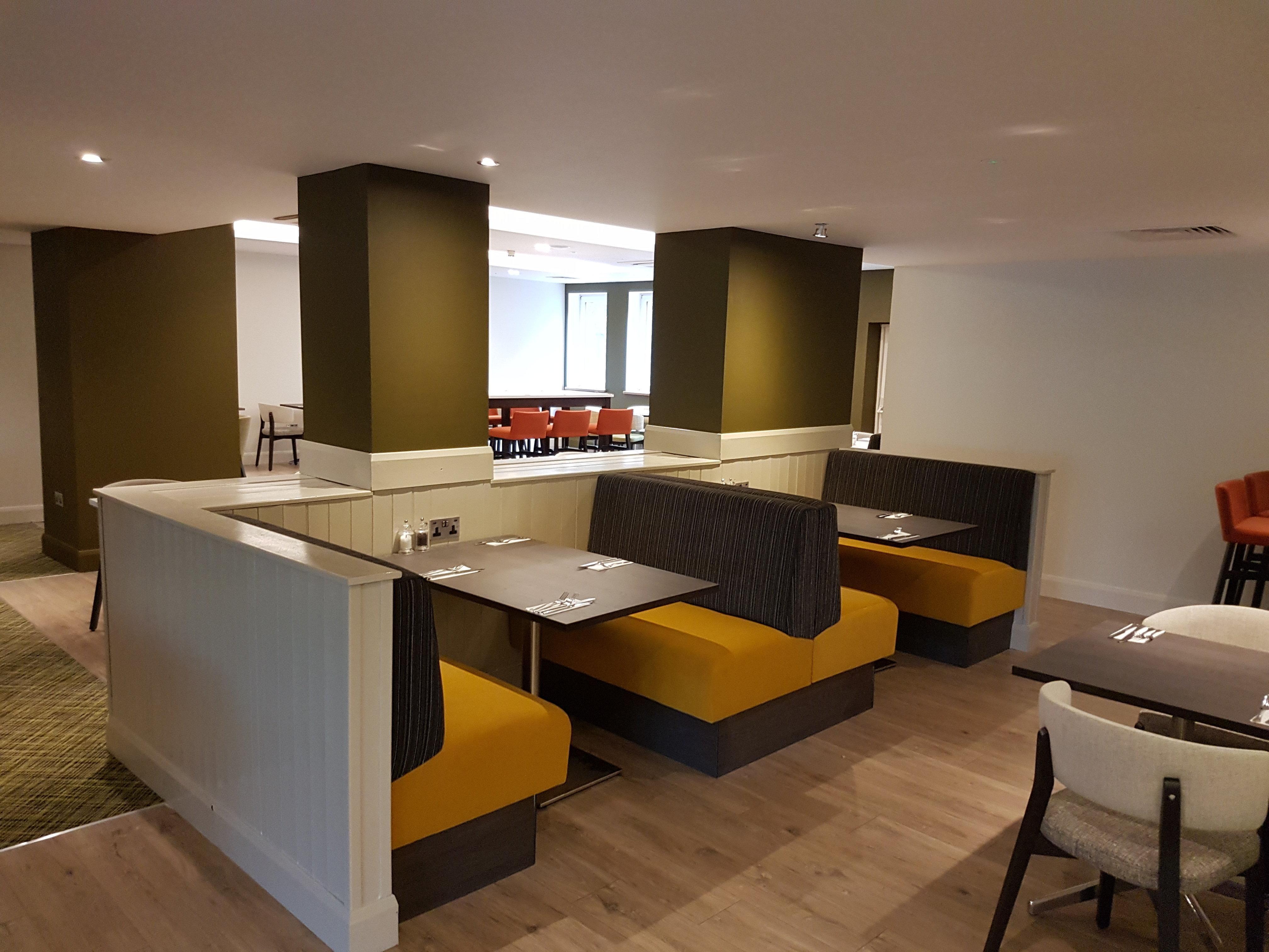 Holiday Inn Luton South - M1, Junction 9, An Ihg Hotel מראה חיצוני תמונה